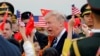 Визит Трампа в Китай сопровождается "непротокольными" деталями