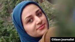 زهرا حسینی توسط نیروهای وزارت اطلاعات به منظور تحت فشار قرار دادن همسرش که متهم به ارتباط با داعش است، بازداشت شده.