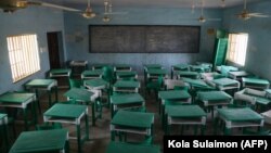 Prazna učionica u jednoj nigerijskoj školi: Prema podacima UNICEF-a od početka 2021. godine u Nigeriji je oteto više od 1.400 đaka