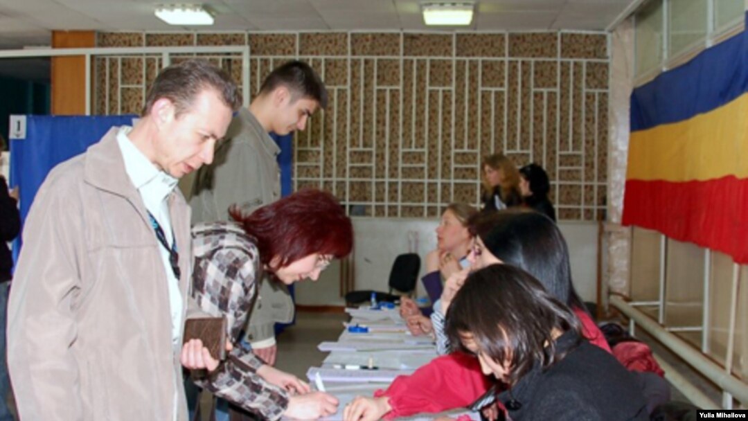 Over 2.5 million Moldovans are registered to vote