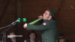 В Беларуси прошел чемпионат Европы по зову оленей (видео)