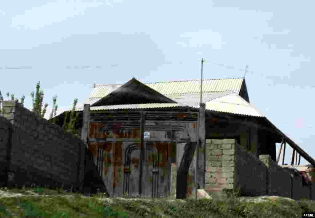 Бомпӯшиҳои рангини Душанбе #25