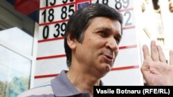 Joi seara la lansarea Dicționarului la Librăria Editurii Cartier la Chișinău