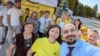 Ministrul Muncii și Protecției Sociale, Alexei Buzu, participând la o întâlnire cu alegătorii în satul Pelinia, raionul Drochia, pe 7 septembrie, fiind în concediu neplătit.