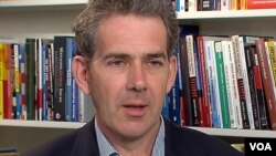 Томас Де Ваал