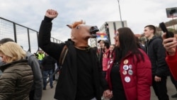 Protesti u Beogradu 29. marta 2025. godine protiv izveštavanja Informera, vodećeg tabloida bliskog vlasti, optužujući ga za vođenje medijske kampanje u korist vlasti i podsticanje nasilja nad demonstrantima.