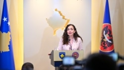 Presidentja e Kosovës, Vjosa Osmani në konferencën për media më 9 shtator. 