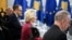 Predsjednica Evropske komisije Ursula von der Leyen učestvuje na sastanku sa Vladom Kosova u Prištini, tokom posjete Kosovu 1. oktobra.