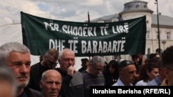 Protest u Prištini 1. maja 2025.
