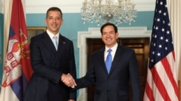 Ministri i Jashtëm serb, Marko Gjuriq, me sekretarin amerikan të Shtetit, Marco Rubio, në Uashington më 6 gusht 2025. Ministri i Jashtëm serb, Marko Gjuriq, me sekretarin amerikan të Shtetit, Marco Rubio, në Uashington më 6 gusht 2025.