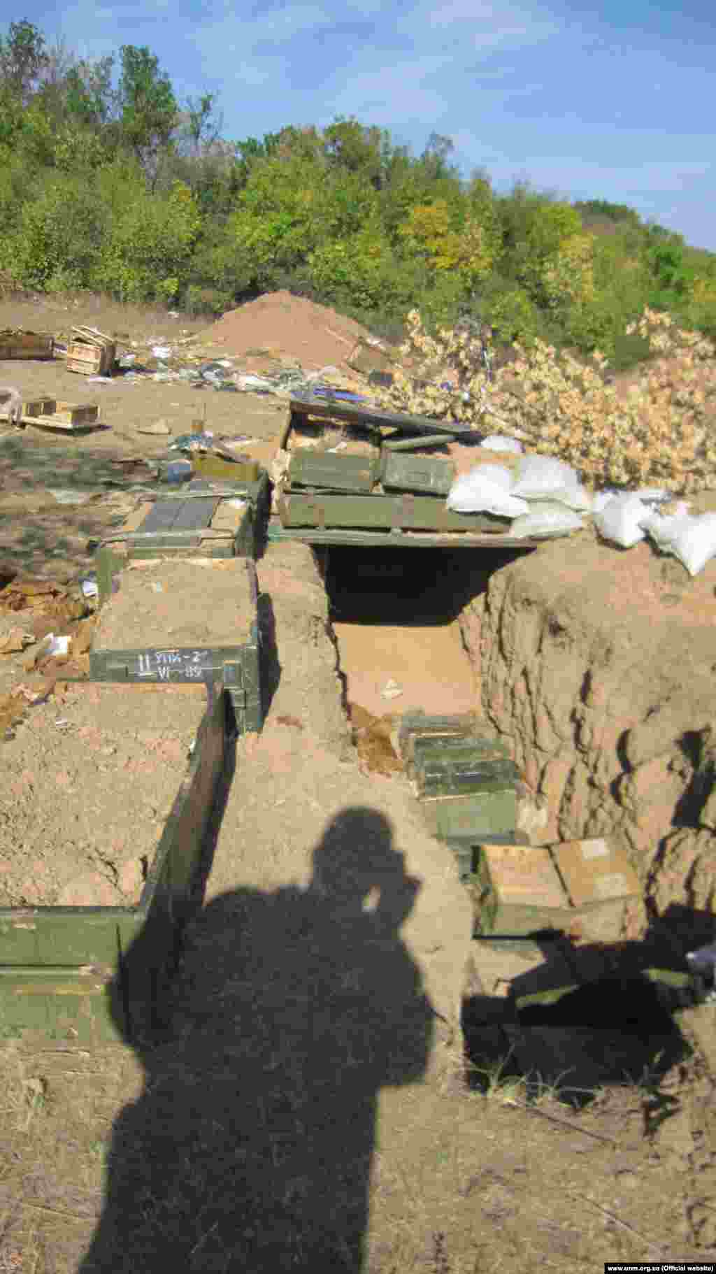 Оставленный укрепленный район, где были найдены тела погибших украинских военных 