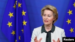 Председателката на Европейската комисия Урсула фон дер Лайен обяви пакет от икономически мерки, които да помогнат на европейската икономика да се съвземе от шока от коронавируса и да даде на правителствата допълнителни финанси да се справят с лечението на заболелите 