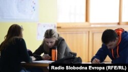 Učenici traže promjenu nastavnih programa u svim gradovima gdje postoje "dvije škole pod jednim krovom"