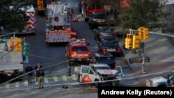Рятувальники на місці нападу в Нью-Йорку, США, 31 жовтня 2017 року