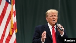 Ish-presidenti amerikan, Donald Trump, gjatë një fjalimi në Ajova më 15 janar 2024. 
