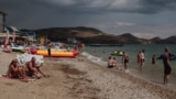 Российские туристы в Крыму, архивное фото