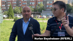 Нурланбек Тургунбек уулу Бишкектин Биринчи май райондук сотунда. 2-июль, 2026-жыл.