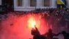Proteste şi violenţe la Kiev
