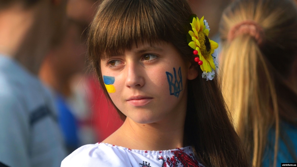 oi5.ru: Британская полиция причислила украинский тризуб до экстремистских символов – в посольстве возмущены Британская полиция причислила украинский тризуб до экстремистских символов – в посольстве возмущены