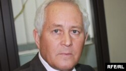 Олександр Стоян