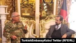 په کابل کې د ترکیې سفیر د ولسمشر له لومړي مرستیال سره د لیدنې پر مهال.