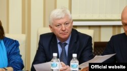 Алег Казурын