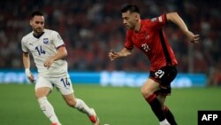 Pamje nga ndeshja mes Shqipërisë dhe Serbisë më 7 qershor në Tiranë.