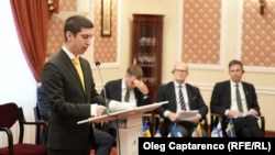 Ministrul de Externe, Mihail Popșoi, a spus că vizita celor 8 miniștri europeni este un „semn clar de susținere a aspirațiilor europene” al R. Moldova.