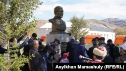 В этом году исполняется 155 лет со дня рождения лидера движения «Алаш» Алихана Бокейхана. К этой дате жители села Шабанбай-би Актогайского района Карагандинской области установили ему памятник. 25 сентября 2021 года