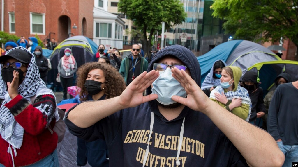 اعتراض دانشجویان دانشگاه جورج واشنگتن به جنگ غزه، شنبه ۸ اردیبهشت
