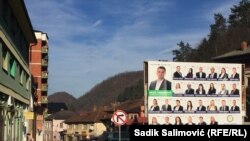 Predizborni bilbord inicijative "Moja adresa: Srebrenica" u Srebrenici, februar 2021. godine