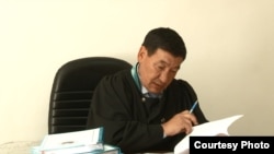 Судья Талдыкорганского городского суда Жасамурат Сагымбеков. Июль 2015 года.