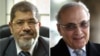 Mohamed Mursi (stg.) şi Ahmed Shafiq.