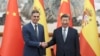 Pedro Sánchez spanyol miniszterelnök Pekingben