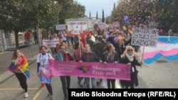 Šesta povorka LGBT pod sloganom "Ne ljubimo lance"