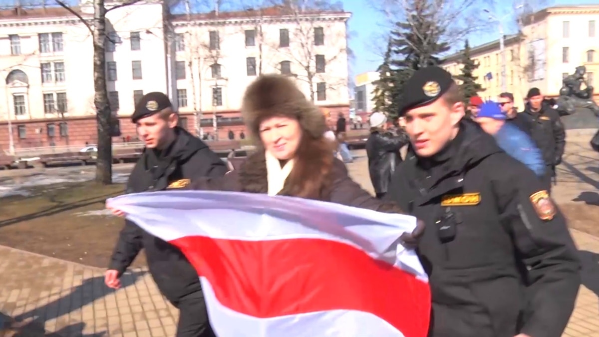 Belarusian Police Arrest Opposition Supporters