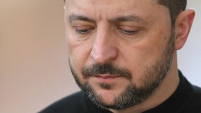 Украйна е инатливо магаре ударено по носа с дървен прът Този