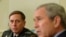 General David Petraeus (left) and U.S. President George W. Bush