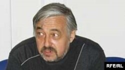 Political analyst Vladimir Pribylovsky was a well-known critic of Russian President Vladimir Putin. (file photo)