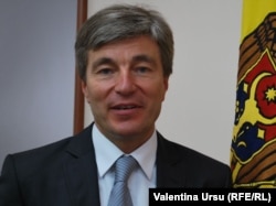 Vicepremierul Eugen Carpov