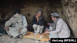 افغان معتادین