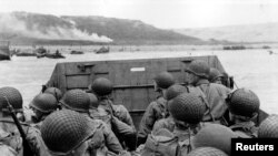 Амэрыканскія войскі высаджваюцца ў Нармандыі 6 чэрвеня 1944 году