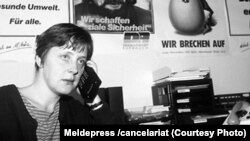 Angela Merkel în 1990