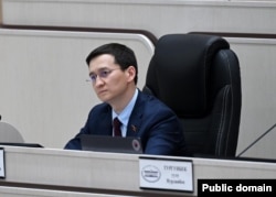 Чыңгыз Ажибаев