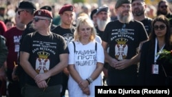 Dijana Hrka, čiji je sin stradao na Železničkoj stanici, tokom 16 munuta tišine