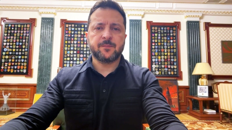 Zelenskyy Vows Refinery Strikes, Expresses Anger At US Intel Disruption