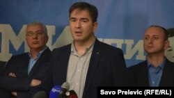 Nebojša Medojović sa ostalim liderima Demokratskog fronta 