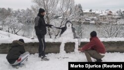 Migranti i izbjeglice na snijegu u BiH