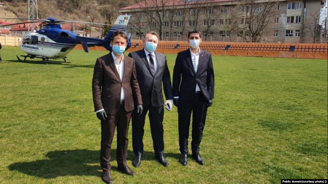 Construcția Spitalului modular de la Letea, Bacău, a fost realizată într-un timp record după ce ministrul Sănătății de la acea vreme, Nelu Tătaru, s-a întâlnit cu autoritățile locale.