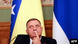 Міларад Додзік